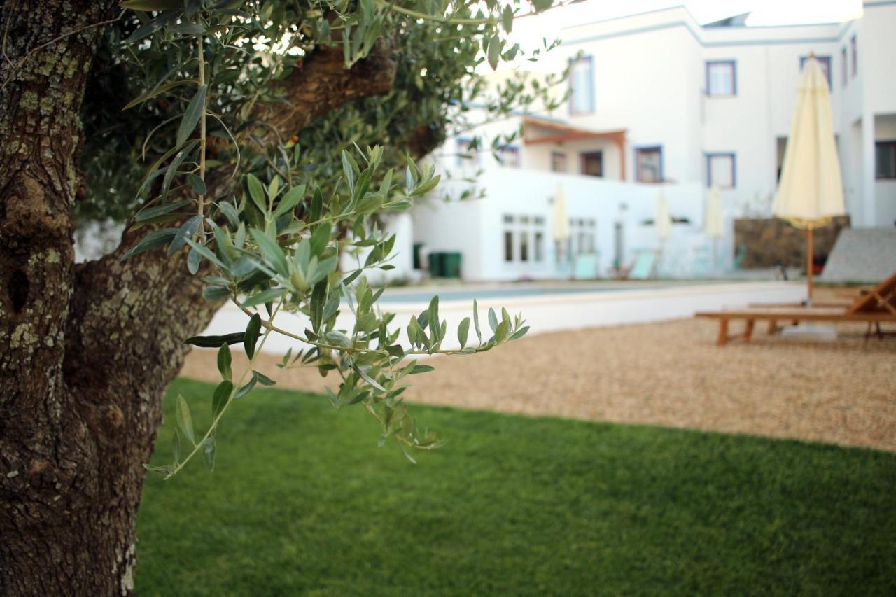 A Casa Da Cerca Hotell Almodôvar Exteriör bild