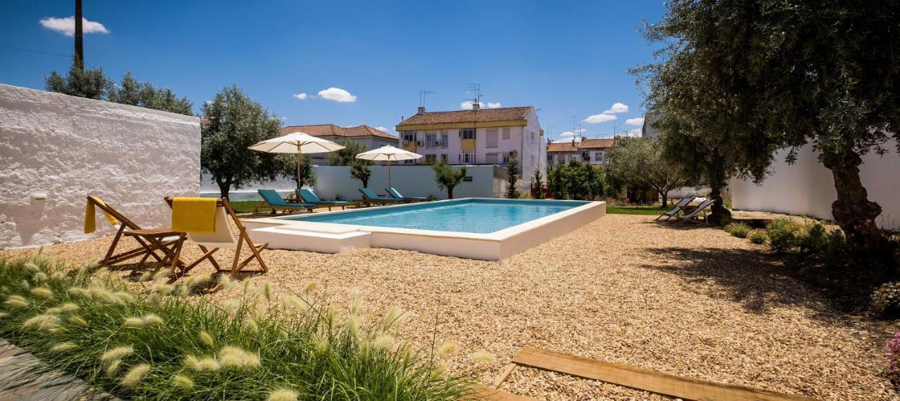 A Casa Da Cerca Hotell Almodôvar Exteriör bild