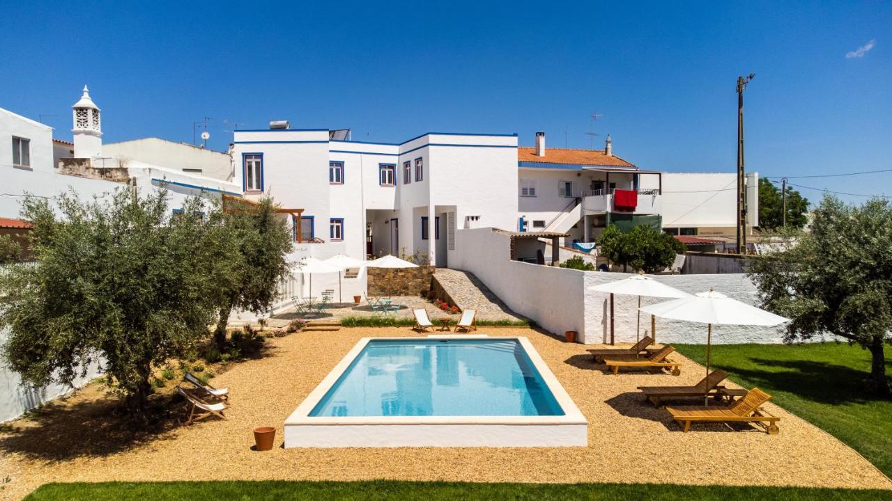 A Casa Da Cerca Hotell Almodôvar Exteriör bild